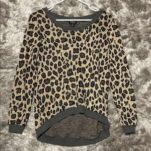 Trendy Animal Print Sweater - Black and Tan